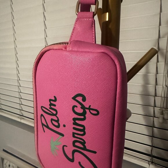 Los Angeles Trading Company Palm Springs fanny pack - Picture 3 of 4